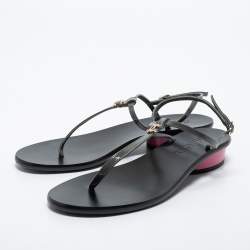 Chanel Grey Patent Leather CC Thong Ankle Strap Sandals Size 36