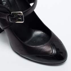 Pre Owned Chanel Black Leather and Patent Cap Toe CC Mary Jane Pumps Size 37.5
