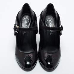 Pre Owned Chanel Black Leather and Patent Cap Toe CC Mary Jane Pumps Size 37.5
