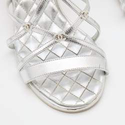 Pre Owned Chanel Silver Leather Criss Cross CC Ankle Strap Sandals Size 38.5