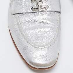 Chanel Silver Leather CC Loafers Size 38