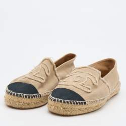 Chanel Beige/Black Canvas CC Cap Toe Espadrille Flats Size 39