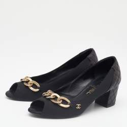 Pre Owned Chanel Black Leather and Fabric Chain Embellished Block Heel Pumps Size 35.5