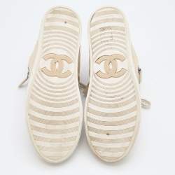 Pre Owned Chanel Beige Fabric and Suede CC Side Zip High Top Sneakers Size 37.5