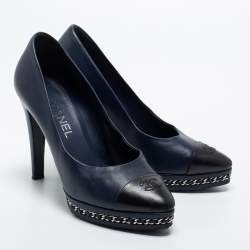 Pre Owned Chanel Navy Blue/Black Leather CC Cap Toe Chain Platform Pumps Size 38