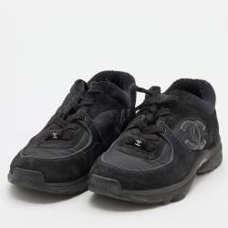 مملوكة مسبقًا Chanel Black Nylon and Suede CC Low Top Sneakers Size 38
