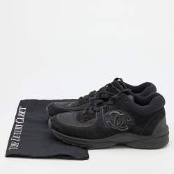 مملوكة مسبقًا Chanel Black Nylon and Suede CC Low Top Sneakers Size 38