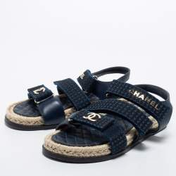 Pre Owned Chanel Blue/Black Leather and Fabric CC Slingback Sandals Size 38