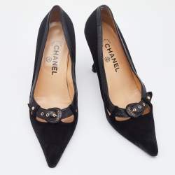 Pre Owned Chanel Vintage Black Suede and Karung Buckle Pumps Size 38.5