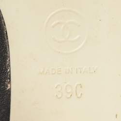 Pre Owned Chanel Black Leather Cap Toe Pumps Size 39