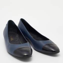 Pre Owned Chanel Blue/Black Leather CC Ballet Flats Size 39.5