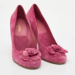 Pre Owned Chanel Pink Suede Camellia CC Block Heel Pumps Size 39.5