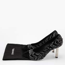 Pre Owned Chanel  Black Velvet and  Sequin Cap Toe Pumps Size 39