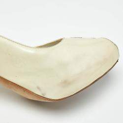 Pre Owned Chanel Cream Patent Leather CC Peep Toe Pumps Size 39.5