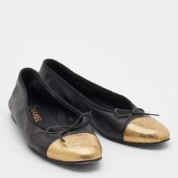 Pre Owned Chanel Black/Gold Leather CC Cap Toe Bow Ballet Flats Size 38.5