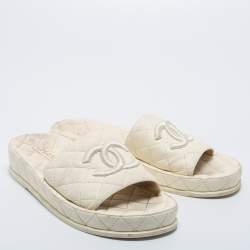 Chanel Cream Leather CC Flat Slides Size 39