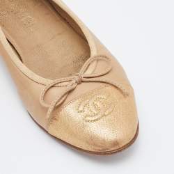 Pre Owned Chanel Beige Leather CC Cap Toe Ballet Flats Size 37.5