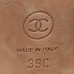 Pre Owned Chanel Black Leather CC Cap-Toe Sandals Size 39