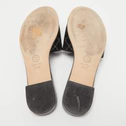 Pre Owned Chanel Black/Grey Beads Embellished CC Flat Slides Size 38.5