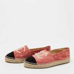 Pre Owned Chanel Pink/Black Suede CC Pearl Espadrilles Flats Size 37