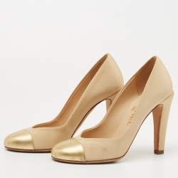 Pre Owned Chanel Gold/Beige Canvas and Leather CC Cap Toe Pumps Size 36 