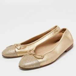 Pre Owned Chanel Gold Leather CC Ballet Flats Size 37