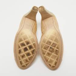 Pre Owned Chanel Gold/Beige Brocade Fabric and Suede Scrunch Pumps Size 39.5