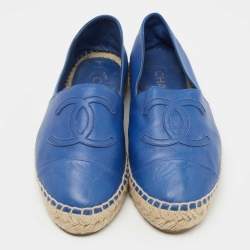 Pre Owned Chanel Blue Leather CC Espadrille Flats Size 36