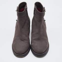 Chanel Grey Nubuck Leather CC Turnlock Ankle Length Boots Size 40.5