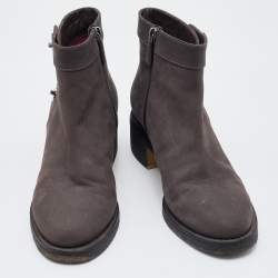 Chanel Grey Nubuck Leather CC Turnlock Ankle Length Boots Size 40.5