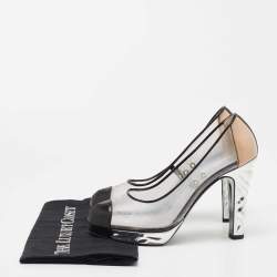 Pre Owned Chanel Black/Beige Patent Leather and PVC CC Platform Pumps Size 39