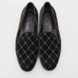 Pre Owned Chanel Grey Velvet Quilted CC Logo Smoking Slippers Size 39.5