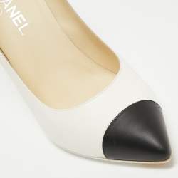مملوكة مسبقًا Chanel White/Black Leather Cap Toe Knot Heel Pumps Size 41