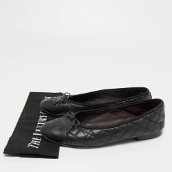 Chanel Black Quilted Leather CC Bow Ballet Flats Size 40
