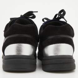 مملوكة مسبقًا Chanel Black/Navy Blue Suede and Velvet CC Low Top Sneakers Size 38