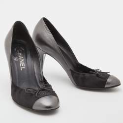 Pre Owned Chanel Metallic Grey/Black Leather and Satin Bow CC Cap Toe Pumps Size 36