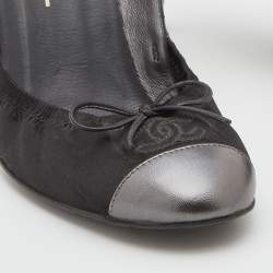 Pre Owned Chanel Metallic Grey/Black Leather and Satin Bow CC Cap Toe Pumps Size 36