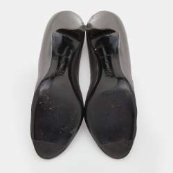 Pre Owned Chanel Metallic Grey/Black Leather and Satin Bow CC Cap Toe Pumps Size 36