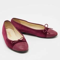 Pre Owned Chanel Burgundy Velvet and Leather CC Ballet Flats Size 38