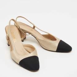 مملوكة مسبقًا Chanel Beige/Black Leather and Fabric Cap Toe CC Slingback Pumps Size 38.5
