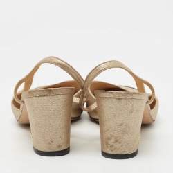 مملوكة مسبقًا Chanel Beige/Black Leather and Fabric Cap Toe CC Slingback Pumps Size 38.5