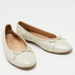 Pre Owned Chanel Metallic Quilted Leather CC Bow Ballet Flats Size 38