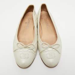 Pre Owned Chanel Metallic Quilted Leather CC Bow Ballet Flats Size 38