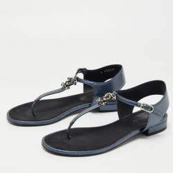 Chanel Dark Blue Leather CC Flat Thong Sandals Size 38 Chanel