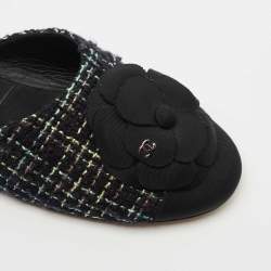 Chanel Black/Green Tweed and Fabric CC Camelia Flat Mules Size 38.5