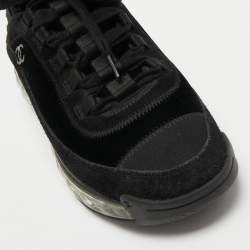 Pre Owned Chanel Black Black/Dark Grey  Suede Interlocking CC Logo Sneakers Size 39