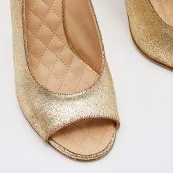 Pre Owned Chanel Gold Crackled Leather CC Open Toe Slingback Pumps Size 38.5