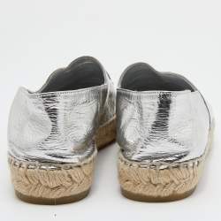 Chanel Metallic Silver Leather CC Cap Toe Espadrille Flats Size 39