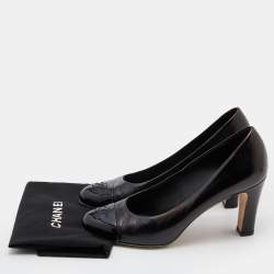 Pre Owned Chanel Black Leather and Patent CC Cap Toe Pumps Size 38