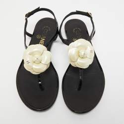 Pre Owned Chanel Black/White Patent Leather CC Camellia Thong Flats Size 37